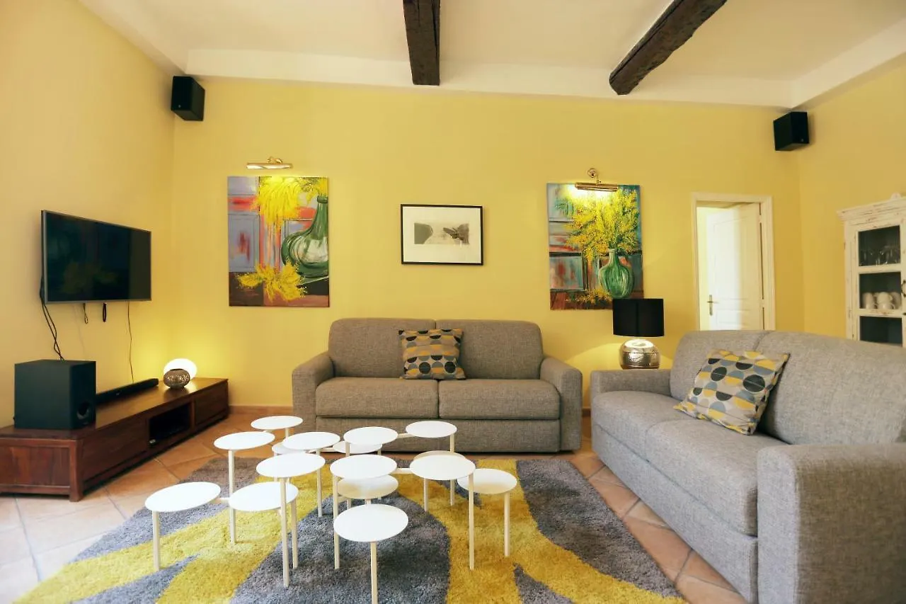 FONTAINE - CHARMING PROVENCAL, Clim, 6 GUEST, OLD TOWN Nizza Apartment