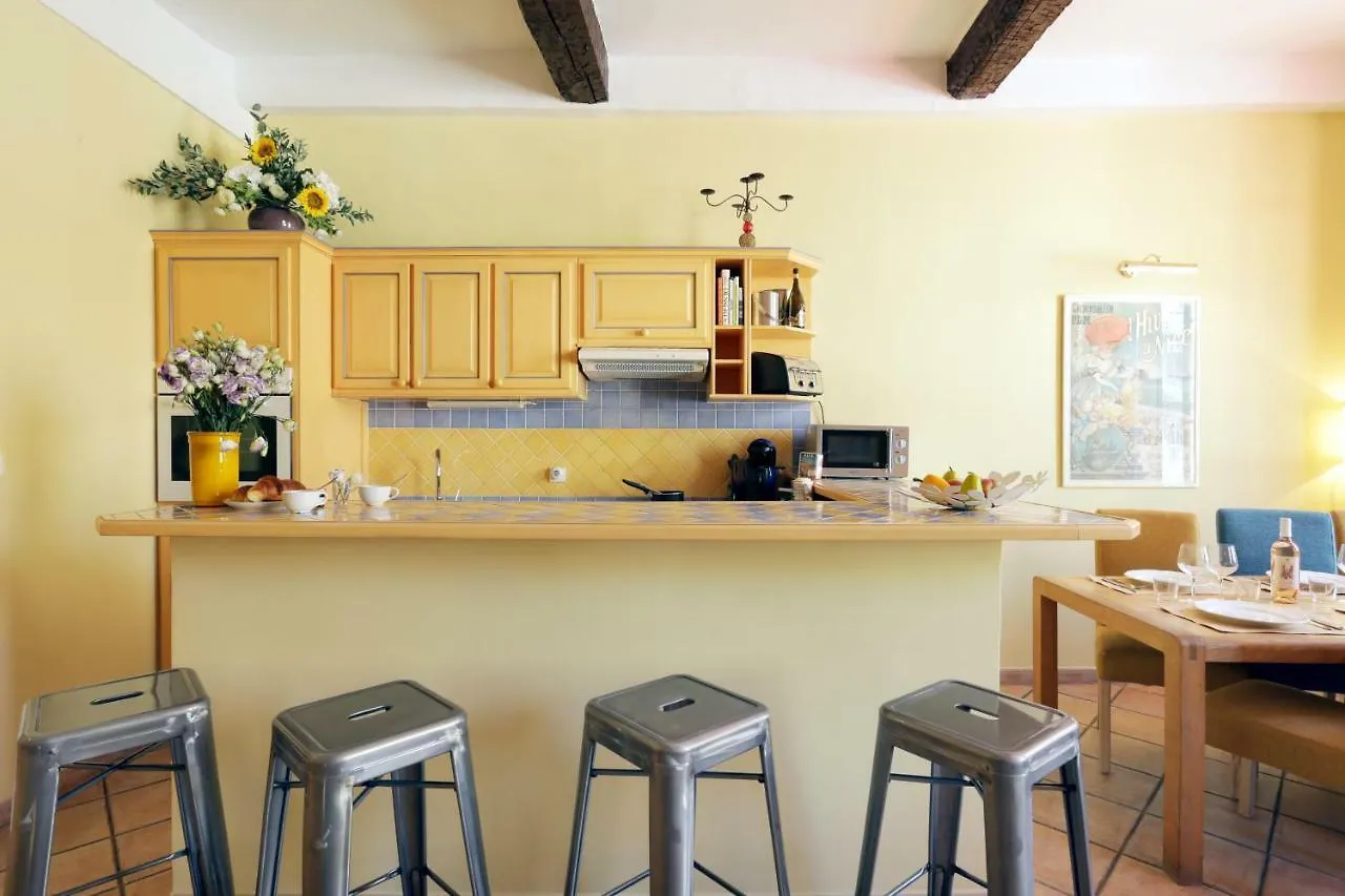 FONTAINE - CHARMING PROVENCAL, Clim, 6 GUEST, OLD TOWN Nizza