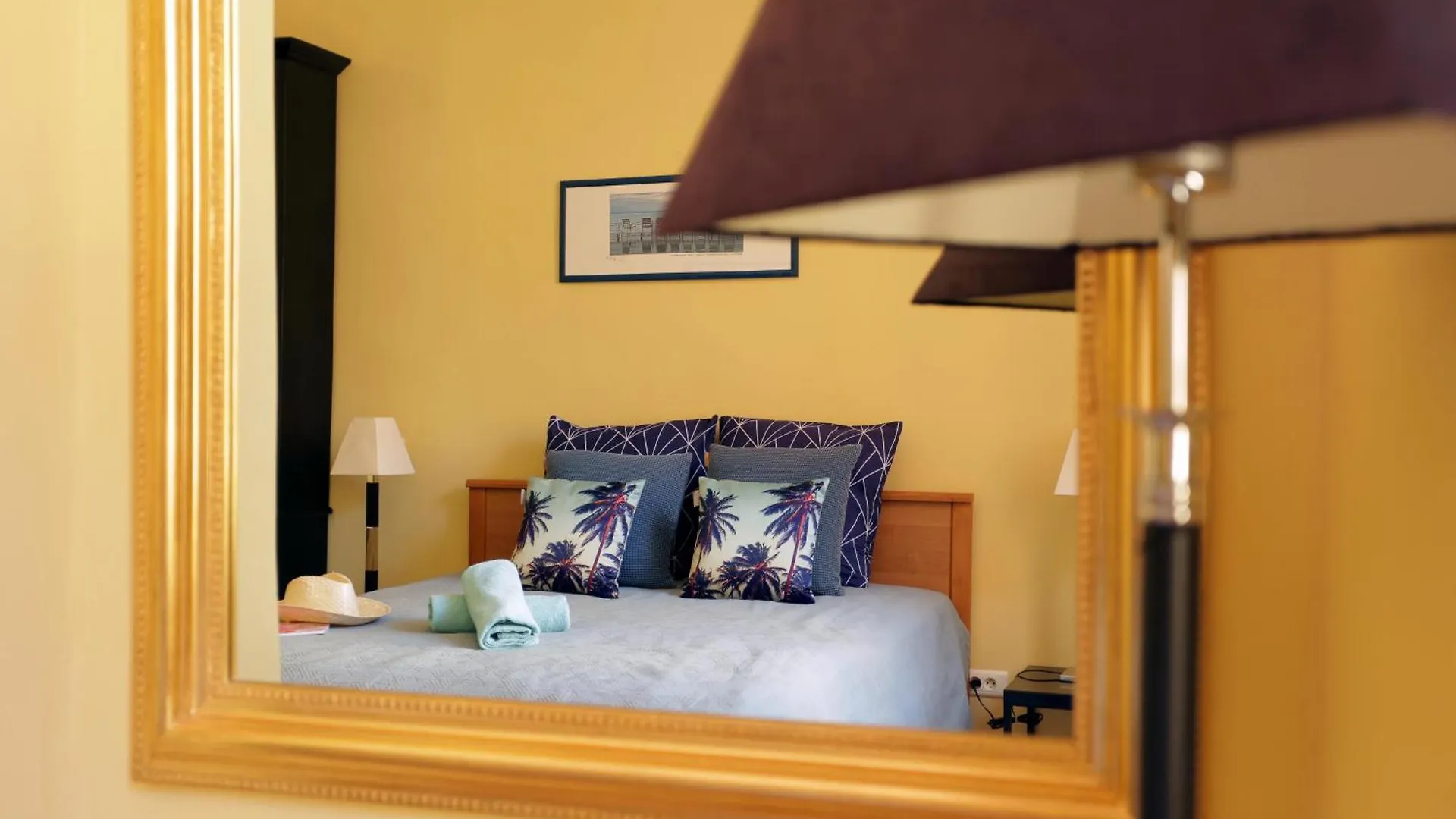 Apartment FONTAINE - CHARMING PROVENCAL, Clim, 6 GUEST, OLD TOWN Nizza
