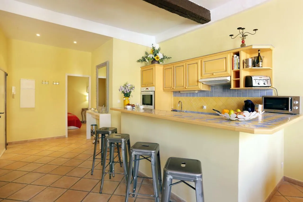 Apartment FONTAINE - CHARMING PROVENCAL, Clim, 6 GUEST, OLD TOWN Nizza