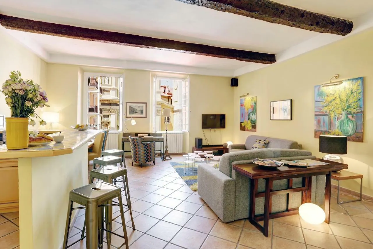 Fontaine - Charming Provencal, Clim, 6 Guest, Old Town Nice 0*,